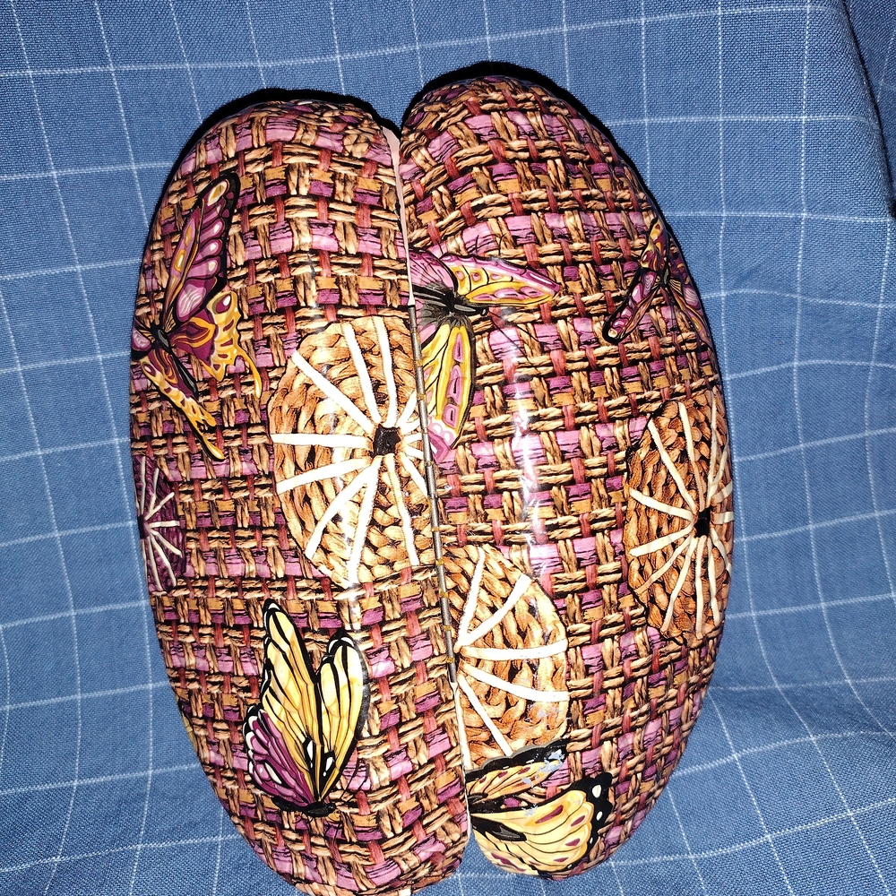 Butterfly Patterned Woven Design Glasses Case